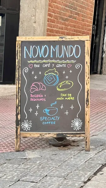 menu 1 of Novo Mundo