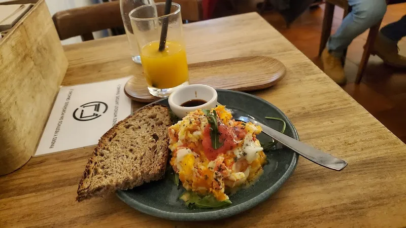 menu 2 of Cafelito