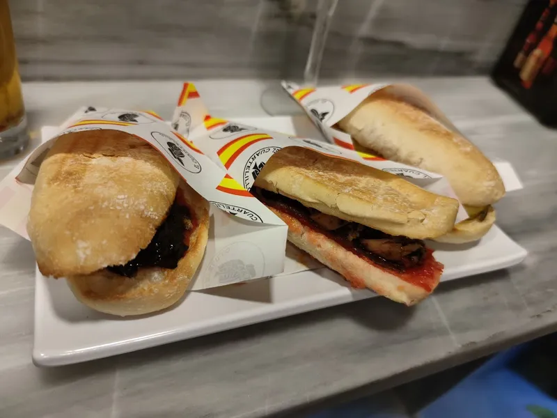 menu 1 of El Cuartelillo