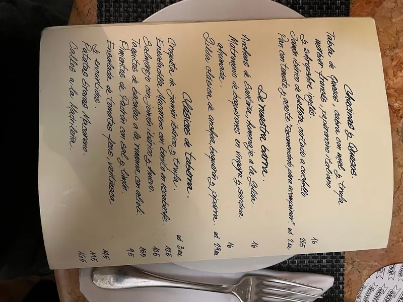 menu 0 of Casa Macareno