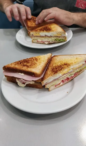 menu 2 of Trébol