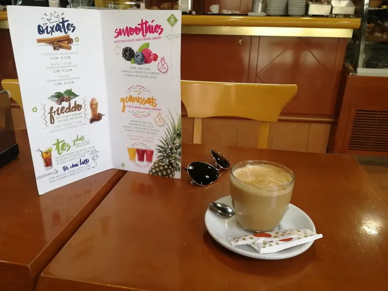 menu 1 of Cafes Caracas