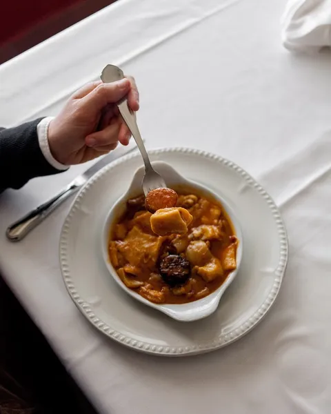 menu 1 of Pelotari