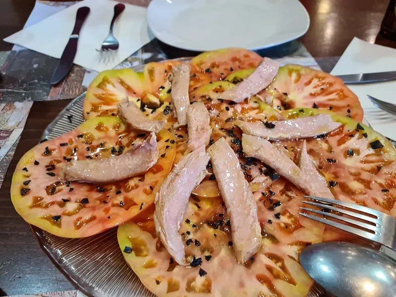 menu 1 of Pop Tapas y Copas