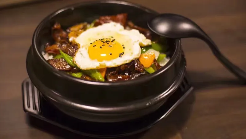 menu 1 of Dolsotbap 石锅饭