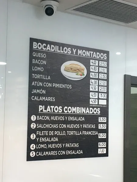 menu 0 of Cafetería Nevada