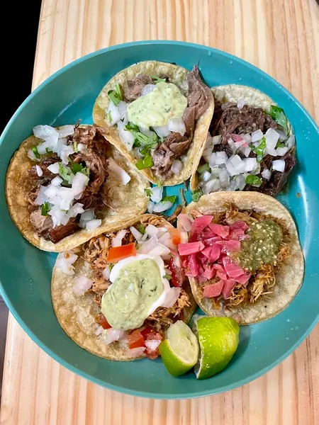 menu 1 of Los tacos de 10 by Surfin' Tacos