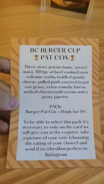 menu 2 of La Sagrada Hamburgueseria