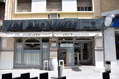 Los Andaluces