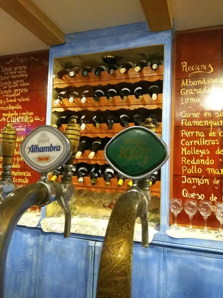menu 1 of Los Andaluces