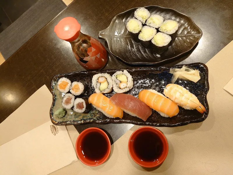 menu 2 of Sushi y Bentou