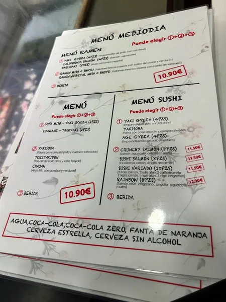 menu 1 of Sushi y Bentou