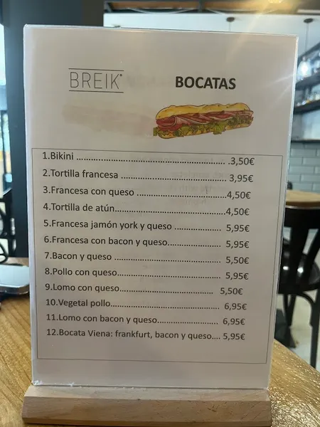 menu 0 of Breik Cafetería