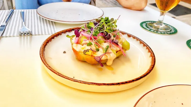 menu 1 of Flor de Tapa