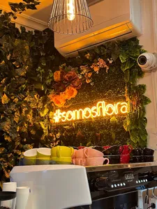 Flora café