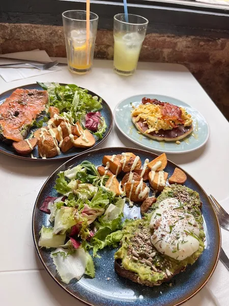 menu 2 of MIAM