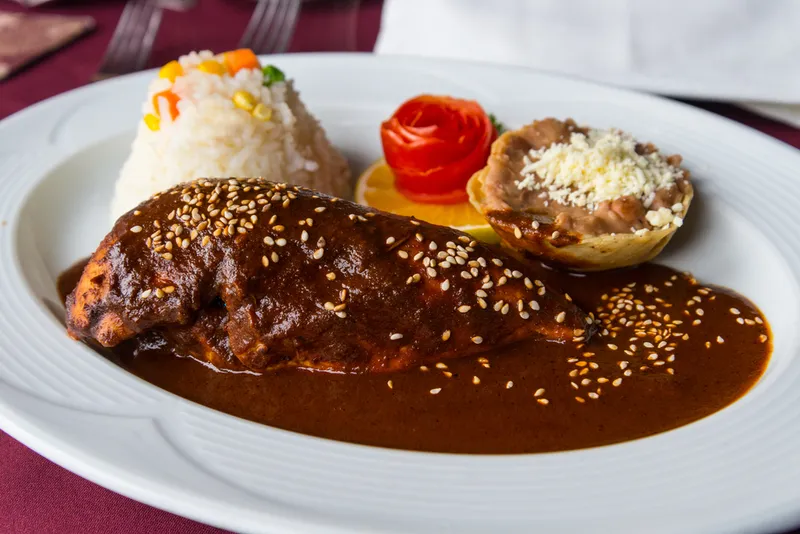 menu 1 of El Pulgarcito Restaurante Salvadoreño