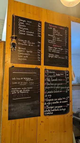 menu 2 of La Raposa. Bar vegano y Librería Feminista