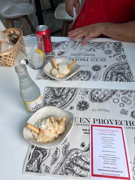 menu 1 of Cafeteria Restaurante El Rincon de Nakiss