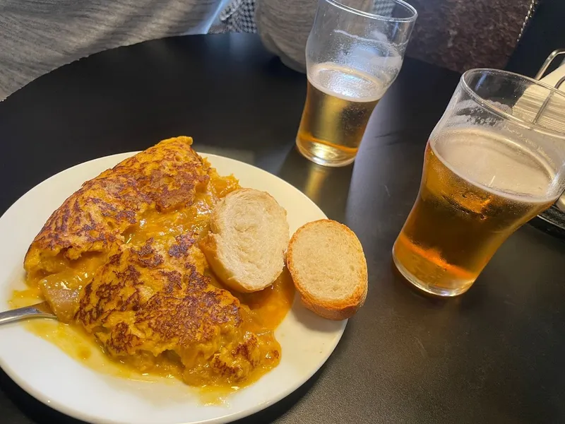 menu 2 of Pez Tortilla