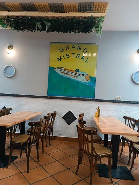menu 2 of Restaurante Grand Mistral