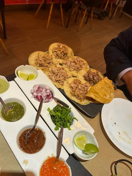menu 2 of Taquería Los Carnales