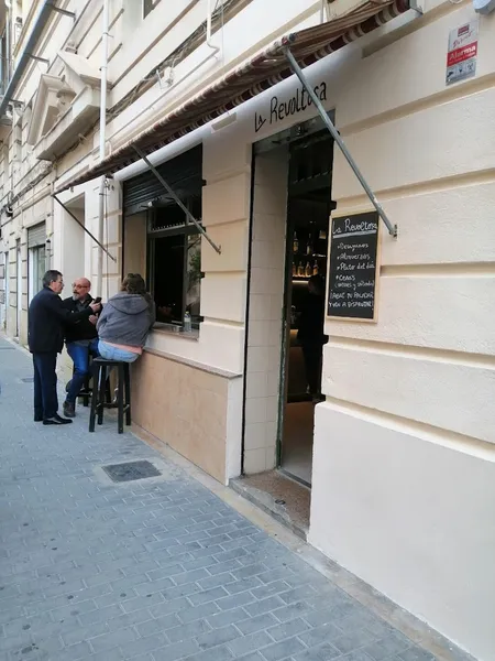 menu 1 of La Revoltosa Bar