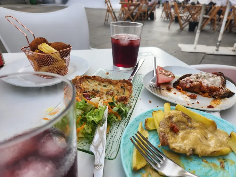 menu 1 of Cafetería la Centuria