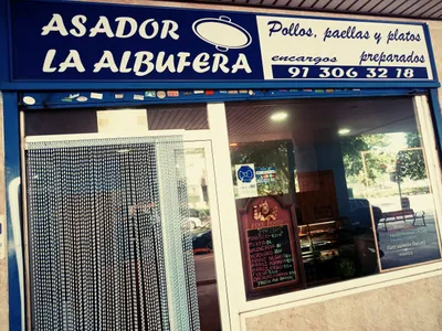 La Albufera. Asador de pollos, comidas para llevar