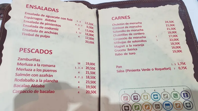menu 0 of La Aldaba