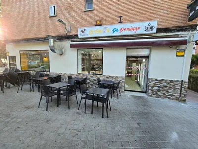 El Rincon de Domingo cafetería.