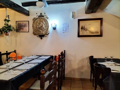 Mesón del Roser
