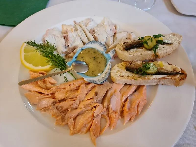 menu 1 of La Alacena de Francis