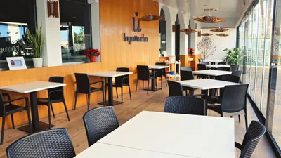 Cafetería La Garrucha
