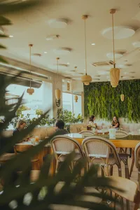 Menta • Healthy Food & Coffee