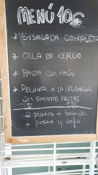 menu 2 of El Chiringuito del Carmen