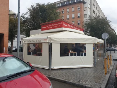 Kiosko Los 12 Hijos De Juan I y II