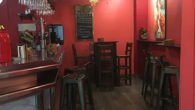 Bar Rojo