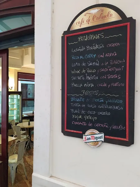 menu 0 of Café de L' abuela