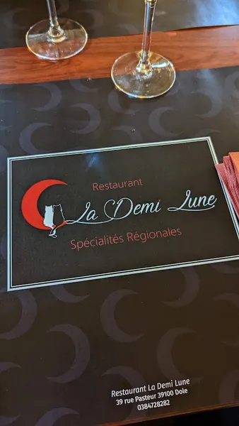 menu 2 of La Demi Lune