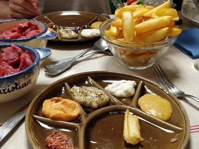 La Petite Taverne