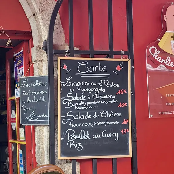 menu 0 of Charlie's Café