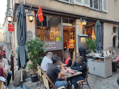 La Vieille Porte