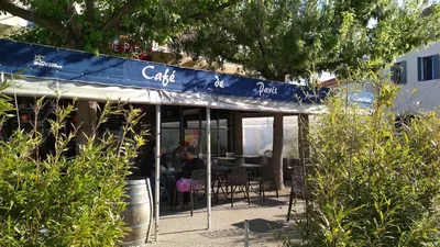 Café De Paris