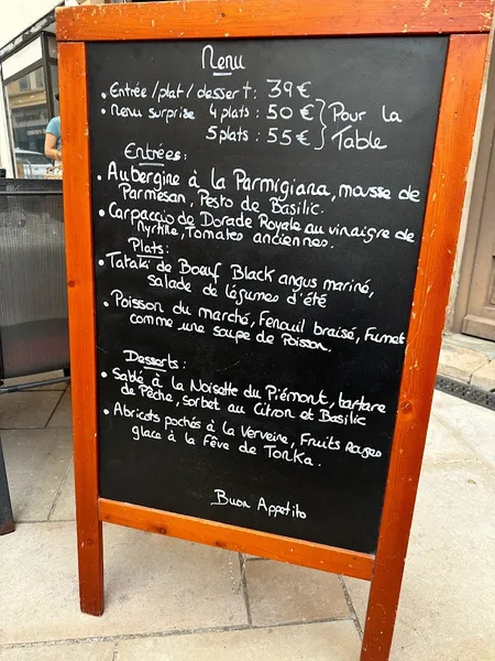 menu 0 of La Dama restaurant