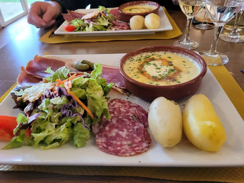 menu 1 of Le Village Auvergnat