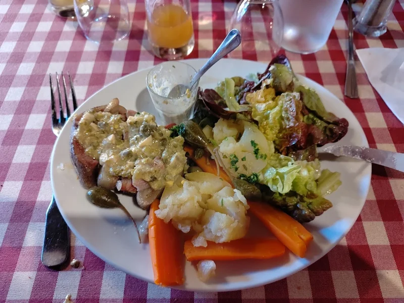menu 2 of Le Cantou