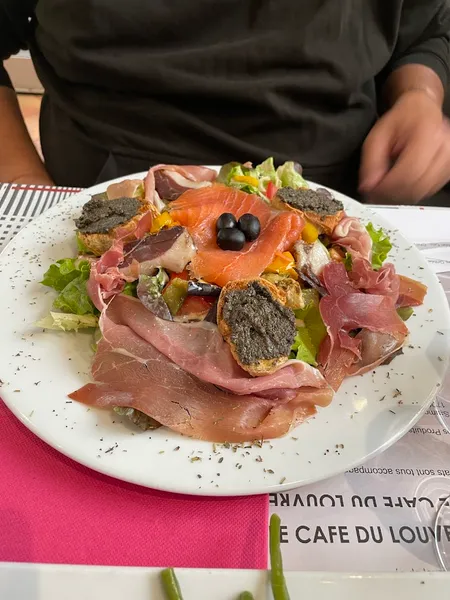 menu 2 of Café du Louvre