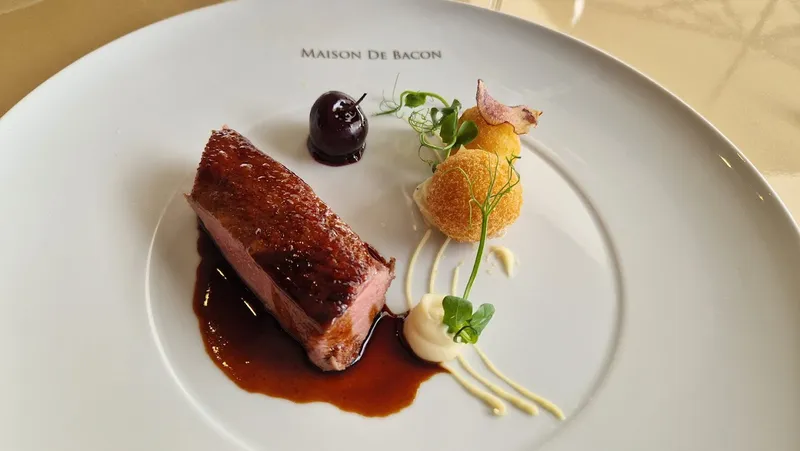 menu 2 of Maison de Bacon