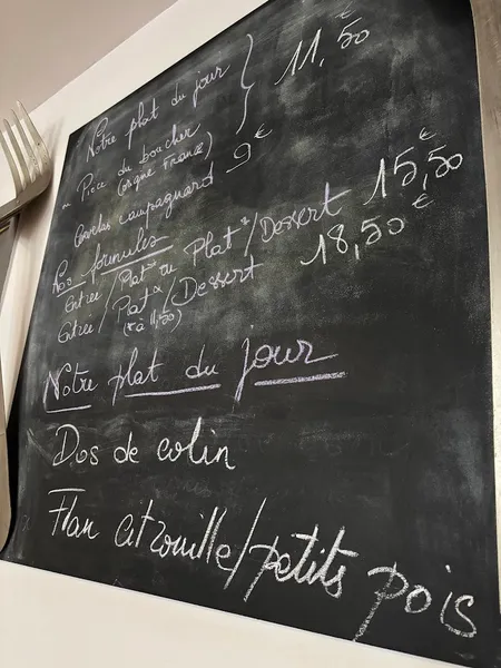 menu 2 of Le Chantilly
